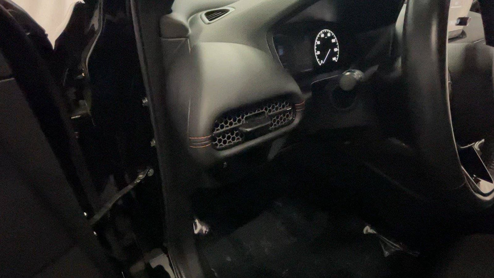 Certified 2024 Honda HR-V Sport image 34