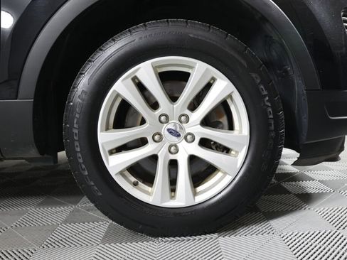Used 2018 Ford Explorer XLT w/ Class II Trailer Tow Package AWD/4WD image 6