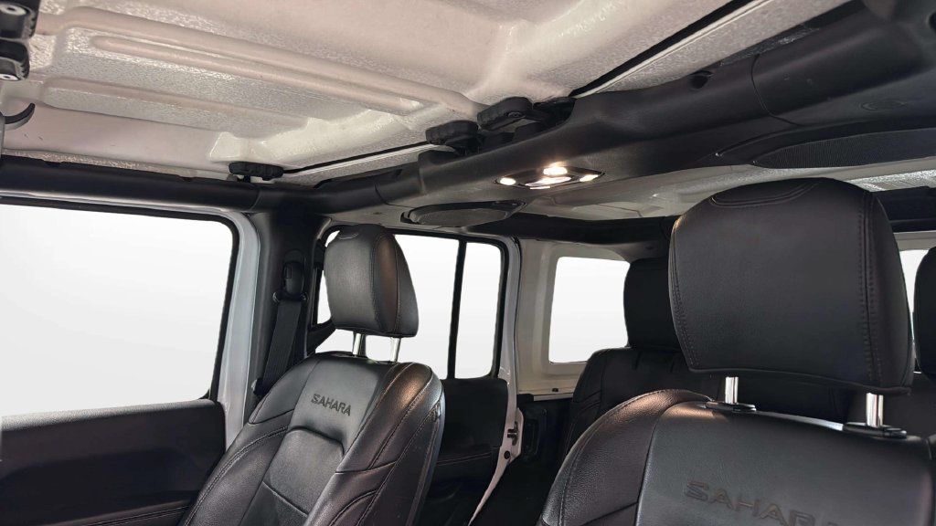 Used 2021 Jeep Wrangler Unlimited Sahara w/ Uconnect 4C Nav & Sound Group AWD/4WD image 35