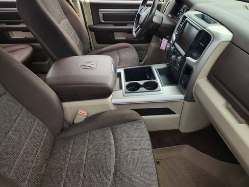 Used 2014 RAM 1500 Lone Star RWD image 10