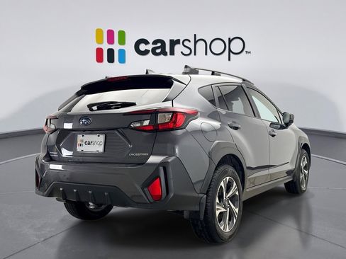 Used 2024 Subaru Crosstrek 2.0i Premium image 5