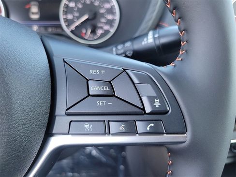 New 2025 Nissan Sentra SR image 8