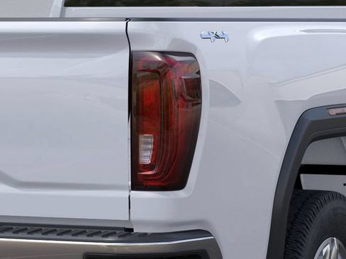 New 2026 GMC Sierra 2500 Pro AWD/4WD image 11