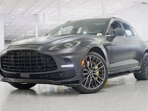 Used 2023 Aston Martin DBX 707 AWD/4WD image 6