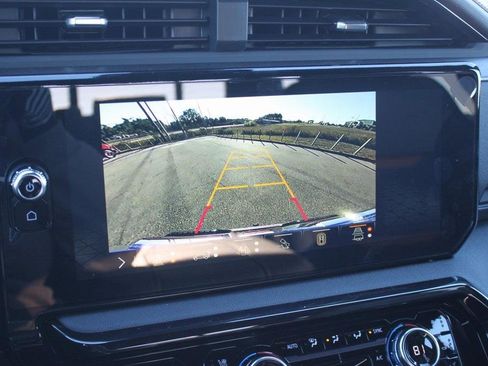 New 2026 GMC Sierra 1500 AT4 w/ AT4 Premium Package image 15