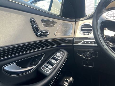 Used 2016 Mercedes-Benz S 550 4MATIC Sedan image 20