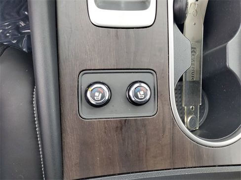 Used 2024 Nissan Murano Platinum w/ Cargo Package image 23