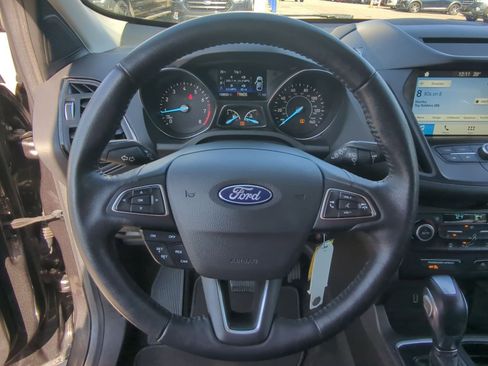Used 2018 Ford Escape SEL image 25
