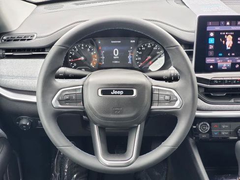 Used 2022 Jeep Compass Latitude AWD/4WD image 21