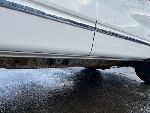 Used 2012 Ford F150 Platinum image 9