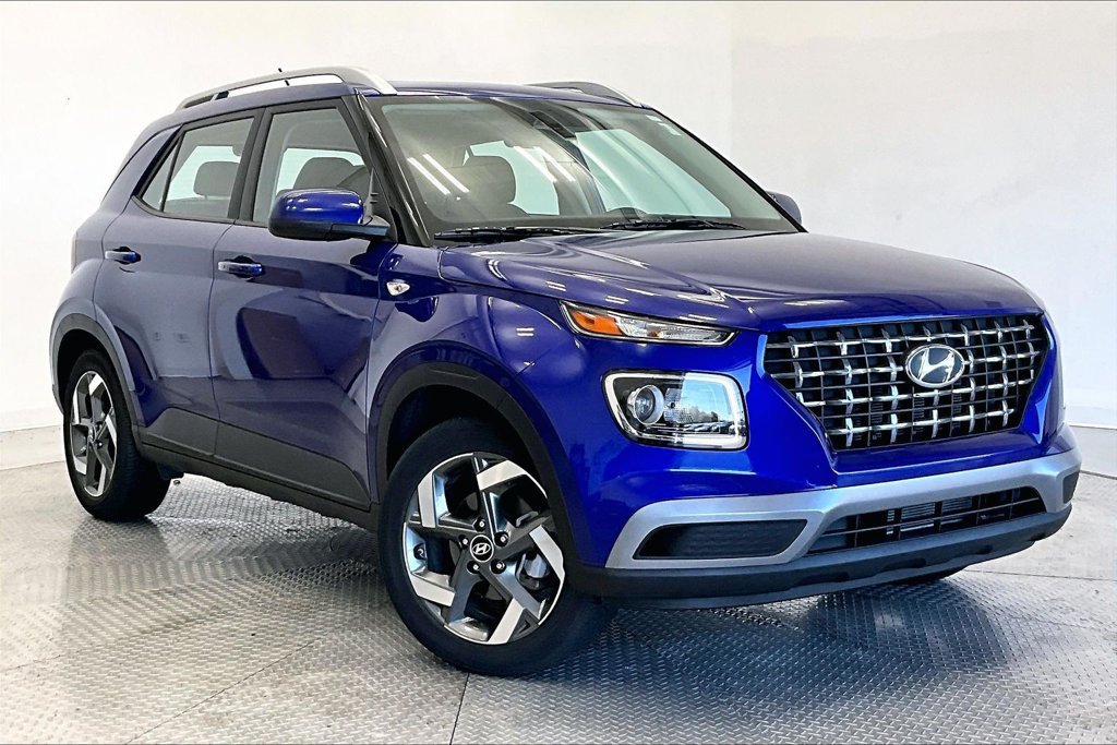 Used 2024 Hyundai Venue SEL FWD image 11