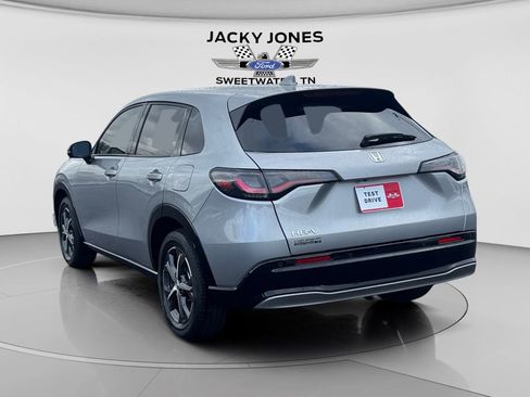 Used 2024 Honda HR-V EX-L image 3