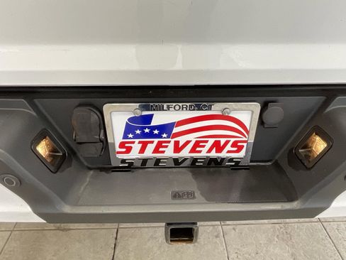 Used 2022 Ford F150 Lariat w/ Equipment Group 502A High image 25