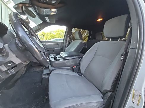 Used 2021 RAM 2500 Big Horn w/ Level 1 Equipment Group AWD/4WD image 16