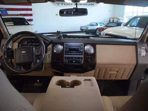 Used 2011 Ford F250 Lariat w/ Lariat Interior Pkg RWD image 43