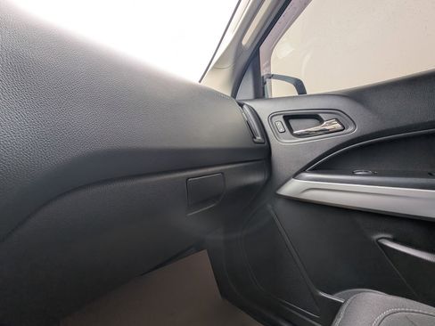 Used 2020 Chevrolet Colorado LT w/ Redline Special Edition image 32