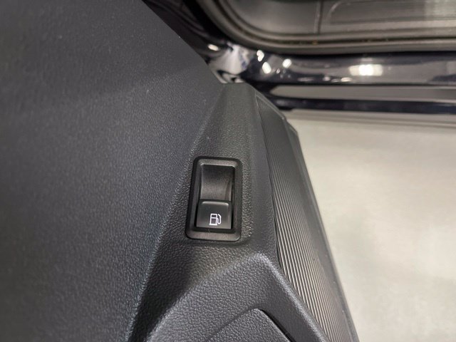 Used 2023 Volkswagen Taos S w/ Driver Assistance Package AWD/4WD image 28