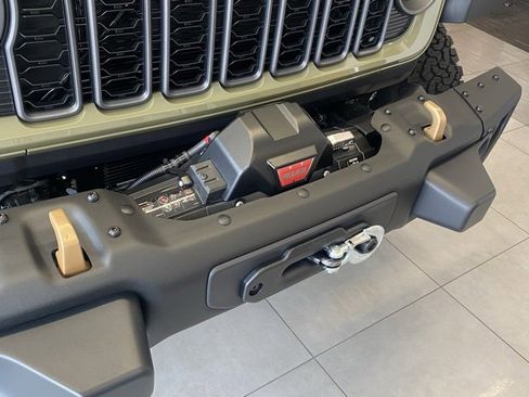 New 2025 Jeep Wrangler Rubicon 392 image 11