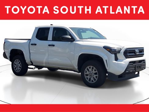 Used 2025 Toyota Tacoma SR w/ SR Upgrade Package image 1