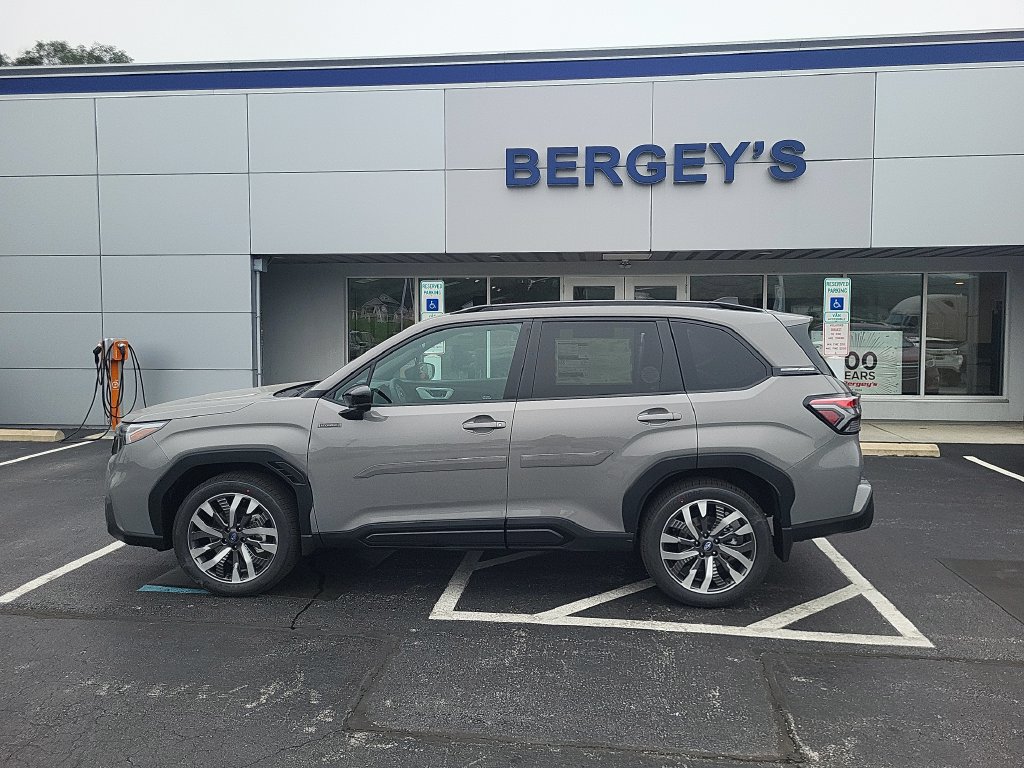 New 2026 Subaru Forester Touring AWD/4WD image 2