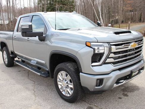 Used 2024 Chevrolet Silverado 3500 High Country w/ High Country Premium Package AWD/4WD image 64