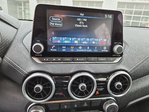 Used 2024 Nissan Sentra SV FWD image 18