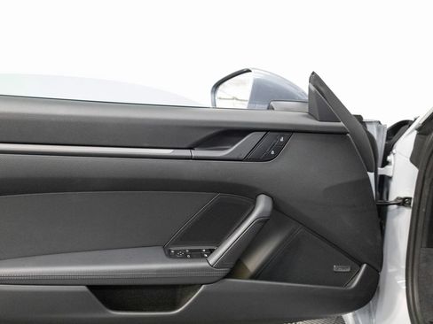 Certified 2025 Porsche 911 Carrera T RWD image 25
