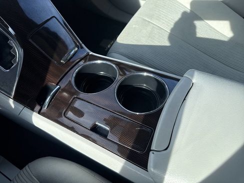 Used 2009 Toyota Venza image 40