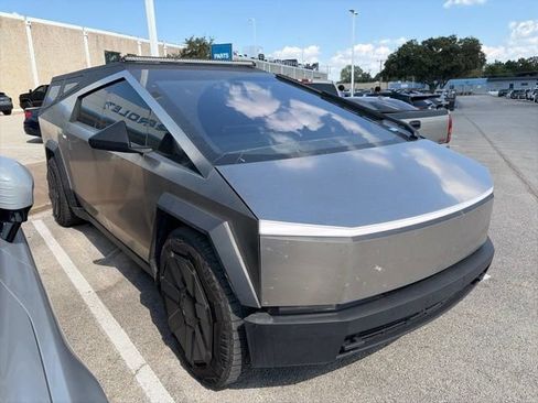 Used 2024 Tesla Cybertruck AWD Crew Cab image 1