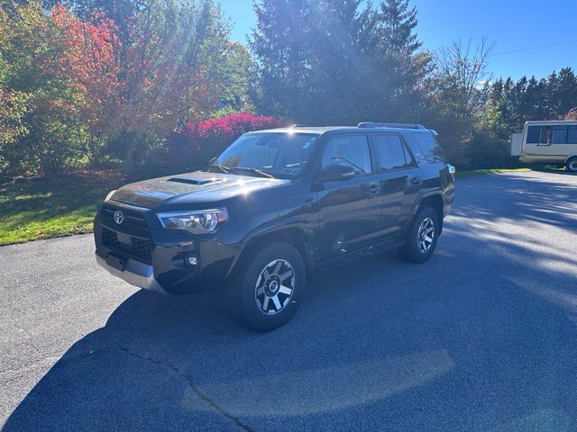 Used 2021 Toyota 4Runner TRD Off-Road Premium w/ Moonroof Package AWD/4WD image 7