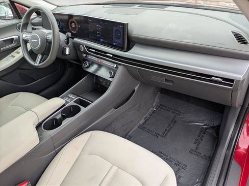 Used 2025 Hyundai Sonata SEL FWD image 20