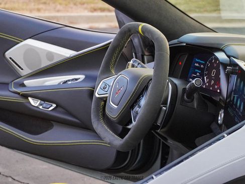 Used 2022 Chevrolet Corvette Stingray Premium Cpe image 38