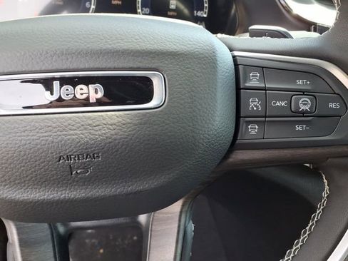 New 2026 Jeep Grand Cherokee L Limited AWD/4WD image 19