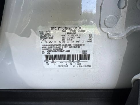Used 2024 Ford Explorer ST w/ Equipment Group 401A AWD/4WD image 14