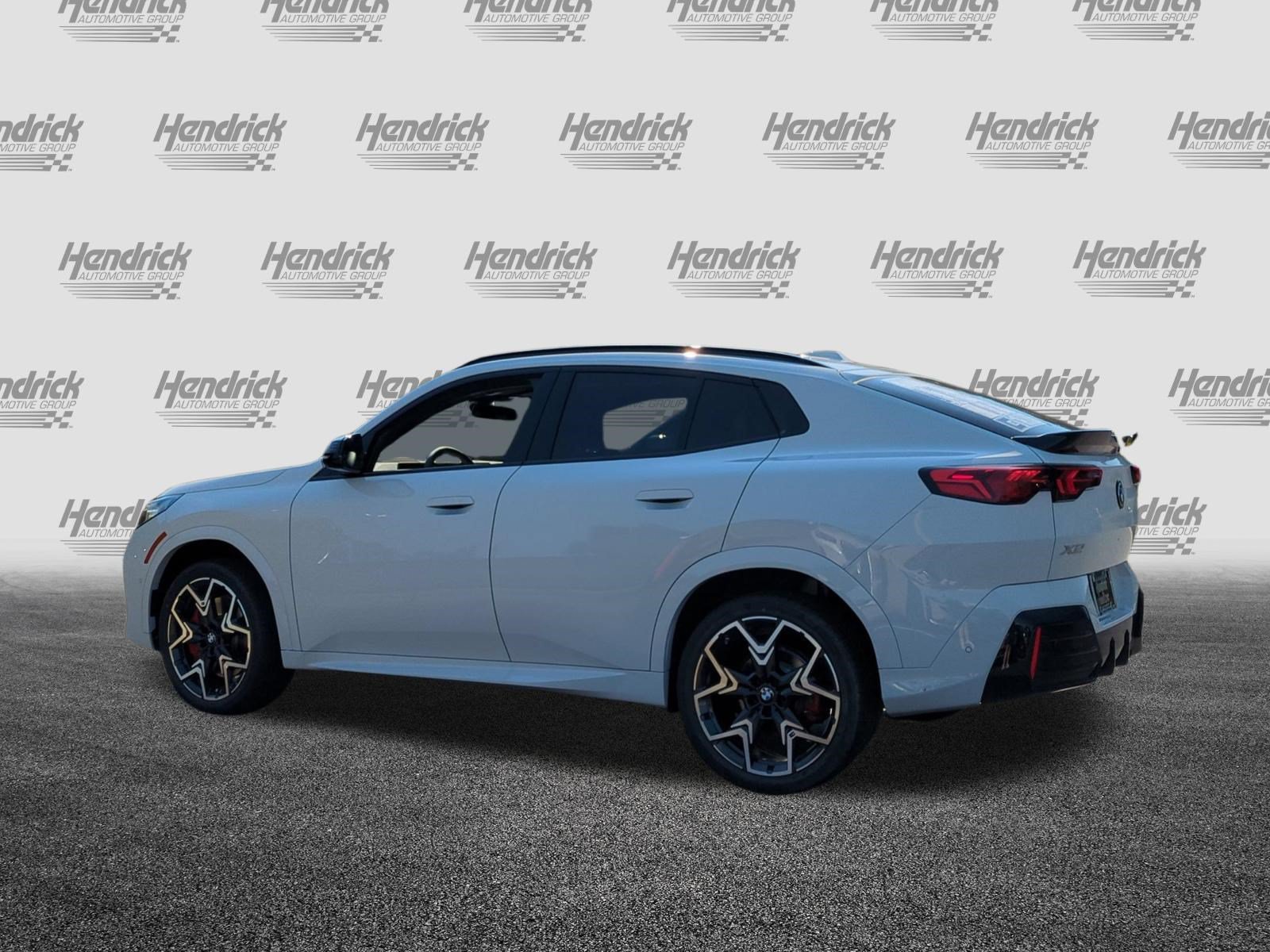 New 2027 BMW X2 xDrive28i w/ Technology Package AWD/4WD image 8