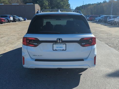 New 2026 Honda Odyssey EX-L image 5