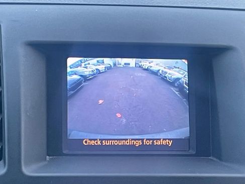 Used 2012 Toyota Highlander SE image 21