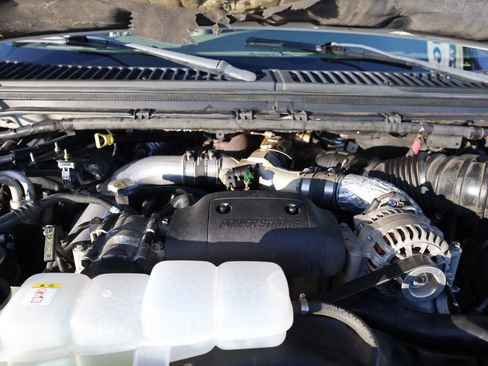 Used 2002 Ford Excursion Limited image 46