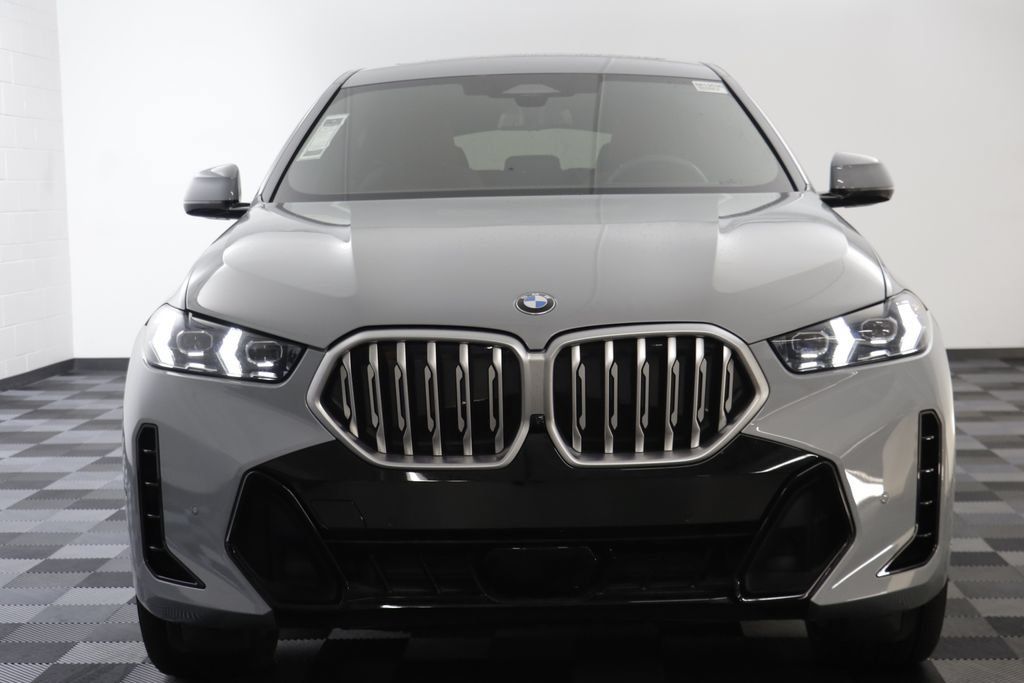 Used 2026 BMW X6 xDrive40i AWD/4WD image 21