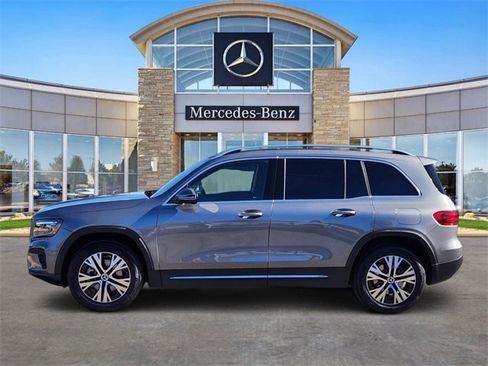 Certified 2026 Mercedes-Benz GLB 250 4MATIC image 2