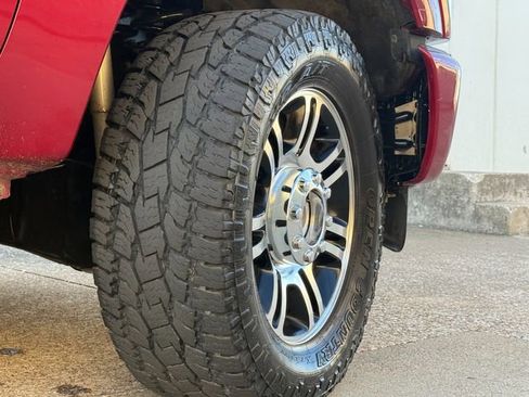 Used 2014 Ford F250 Platinum w/ FX4 Off-Road Package image 30