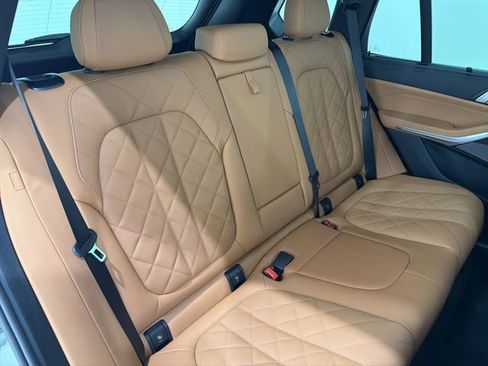 Used 2026 BMW X5 xDrive40i w/ Climate Comfort Package AWD/4WD image 22