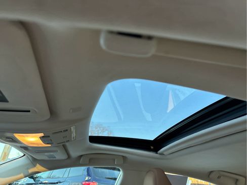 Used 2020 Lexus IS 300 AWD w/ Premium Package image 9