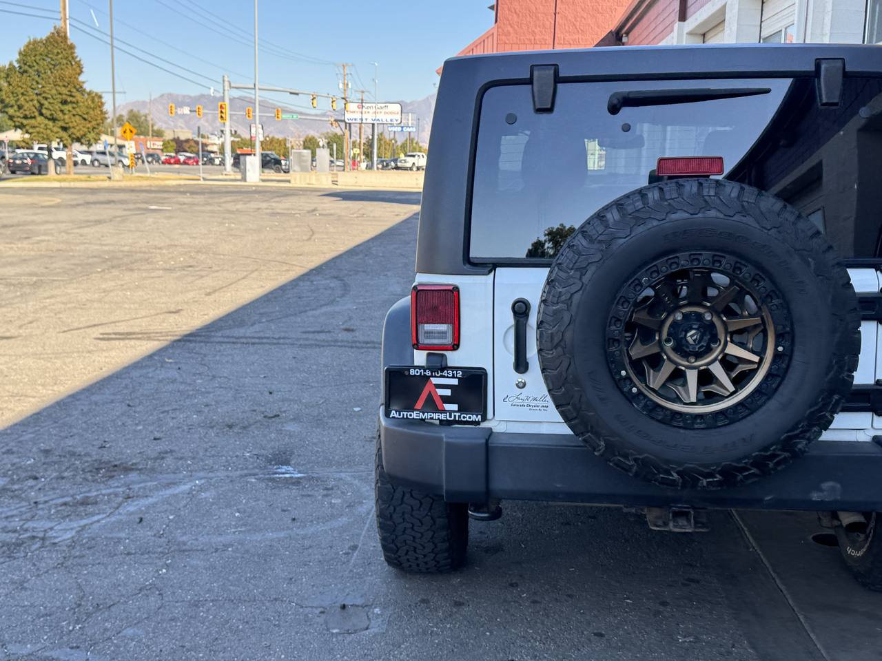 Used 2017 Jeep Wrangler Unlimited Sport w/ Quick Order Package 23S AWD/4WD image 5