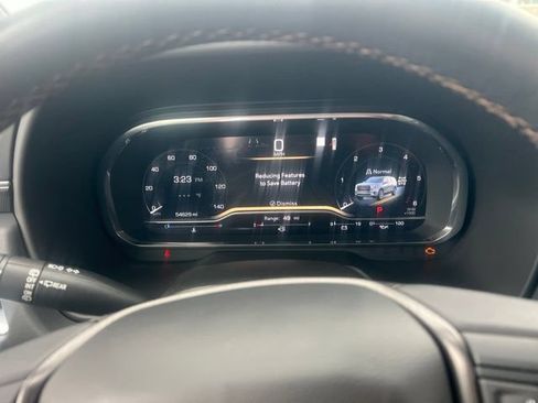 Used 2022 GMC Yukon AT4 w/ Max Trailering Package AWD/4WD image 23