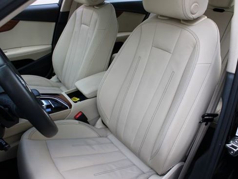 Used 2021 Audi A4 2.0T Premium Plus image 9