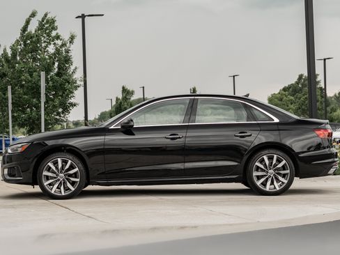 Used 2021 Audi A4 2.0T Premium Plus w/ Premium Plus Package AWD/4WD image 6