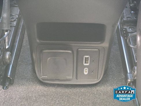 Used 2022 Chevrolet TrailBlazer RS w/ Sun and Liftgate Package FWD image 17