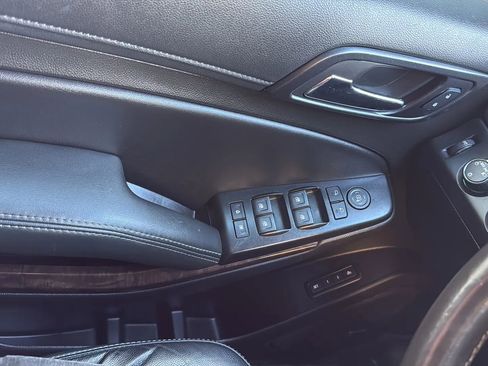 Used 2018 Chevrolet Tahoe LT AWD/4WD image 21