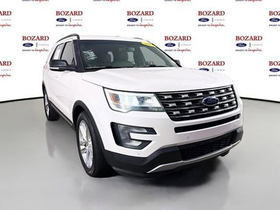 Used 2017 Ford Explorer XLT w/ Equipment Group 202A